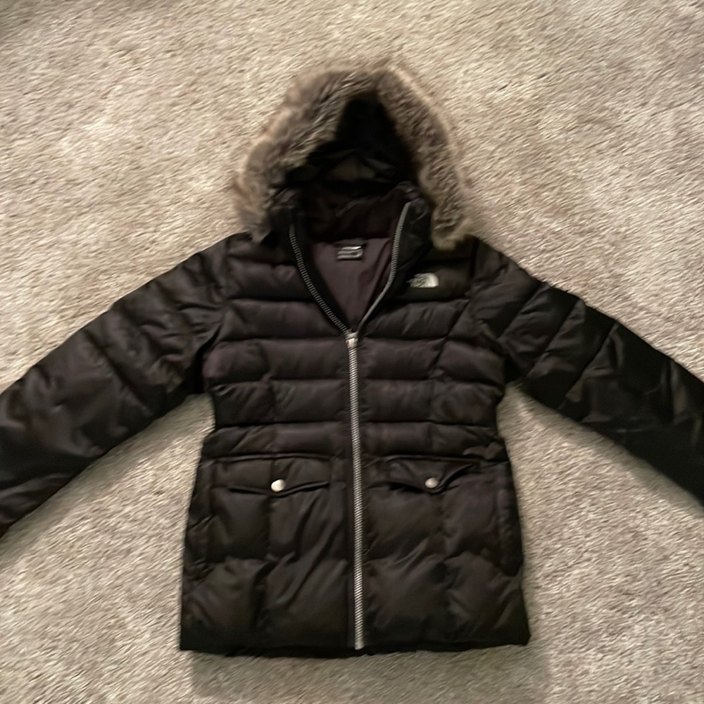 Girls’ North Face down filled puffer with faux fur trim